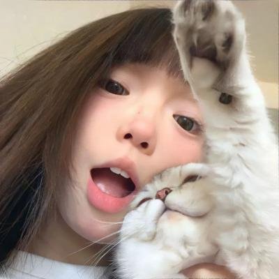 不装了,我比英雄还强